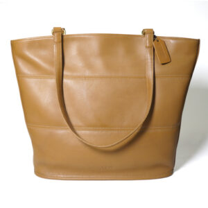 COACH　バケツ型トート（マスタード）
