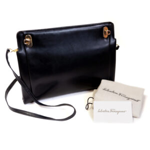 Ferragamo 本革ガンチーニ留具2WAYバッグ(黒)