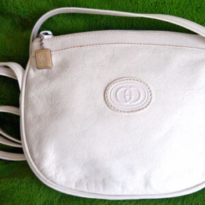 OLD Gucci 総皮　ショルダーポシェット（白）